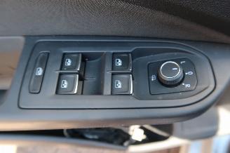 Volkswagen Golf Variant 1.0 eTSI Life picture 36