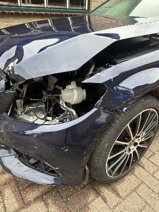 Mercedes C-klasse Estate 350 e picture 32