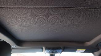BMW 3-serie BMW 3-serie Touring 320i Edition M Sport Shadow High Executive picture 15
