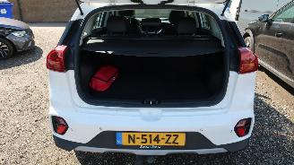 Kia Niro Kia Niro 1.6 GDi Hybrid DynamicLine picture 20