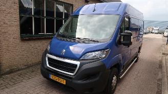 skadebil bedrijf Peugeot Boxer Peugeot Boxer 2.2 BlueHDi 120 L2H2 3.3t 2023/10