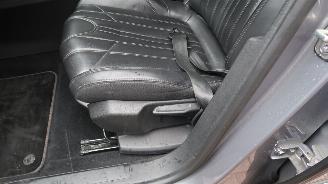 Peugeot 3008 Peugeot 3008 1.6 e-THP Allure picture 35