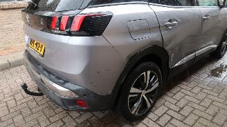 Peugeot 3008 Peugeot 3008 1.6 e-THP Allure picture 31
