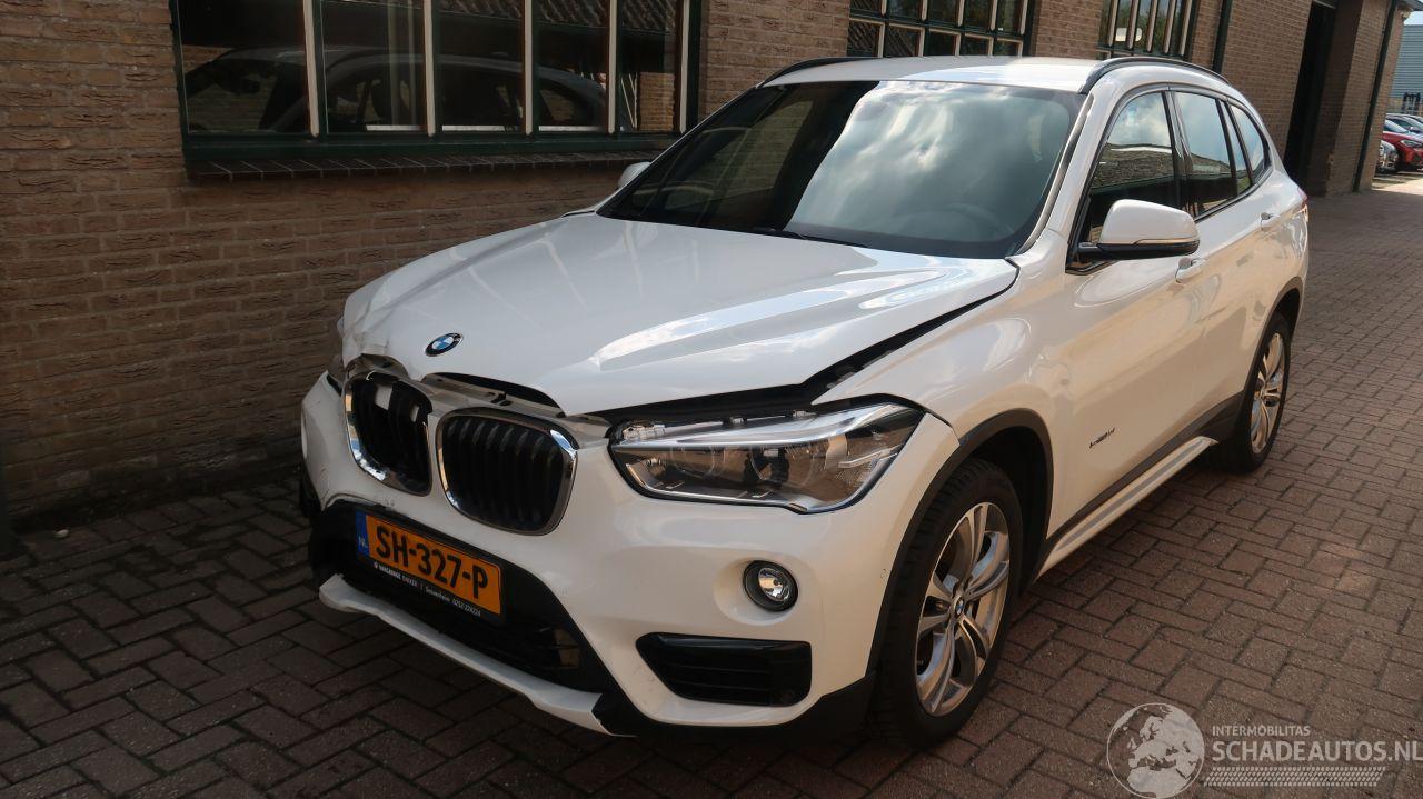 BMW X1 BMW X1 sDrive18i High Executive