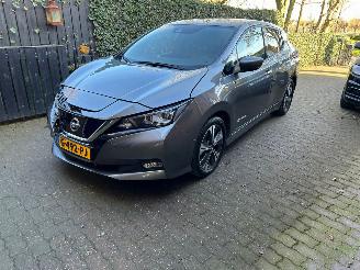 Voiture accidenté Nissan Leaf Tekna 40 kWh 2019/1