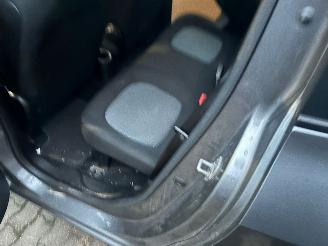 Renault Twingo GERESERVEERD!!!1.0 SCe Collection picture 23