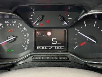 Citroën Berlingo 1.2 PureTech . 5 PERSOONS | CRUISE CONTROL | NAVI picture 17