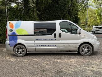 Renault Trafic 2.5 dci L2H1 DC AUTOMAAT! picture 6