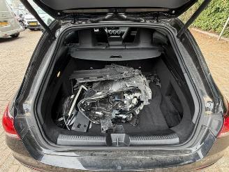 Mercedes Cla-klasse SHOOTING BREAK 250e AMG LINE. PANO | HUD | FULL OPTIONS | SCHROEFSCHADE ! picture 12