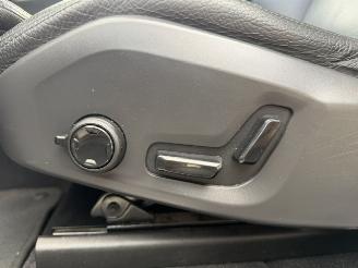 Volvo Xc-60 T4 AUTOMAAT. TREKHAAK | NAVI | KLIMA | LEER | CAMERA | picture 13