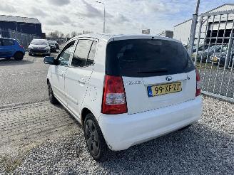 Kia Picanto 1.0 EX picture 5