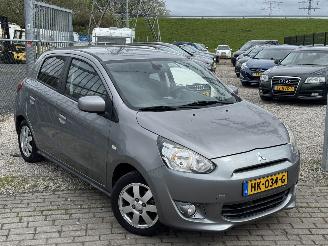 Unfallwagen Mitsubishi Space-star 1.0 Bright 123.000 KM NAP! 2015/11