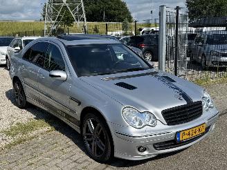 Mercedes C-klasse c-klasse 280 Elegance picture 3