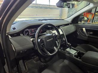 Land Rover Discovery Sport R-Dynamic 2.0 picture 8