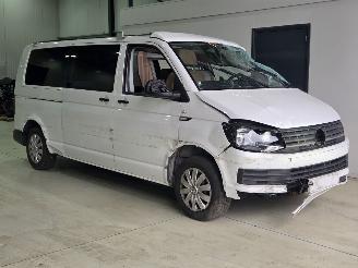 škoda osobní automobily Volkswagen Xj-6 T6 camper 2.0 TSI 2017/8