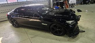 Unfallwagen BMW 7-serie 750i Motor gereviseerd! 2009/11