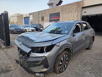 Coche accidentado Volkswagen T-Roc 1.5 eTSI LIFE Virtual Keyless Acc Led Camera 85KW/116PK 2026/2