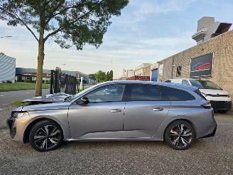 Coche accidentado Peugeot 308 Allure Automaat Virtual Keyless Camera Navi Led 96KW/131PK 2023/12