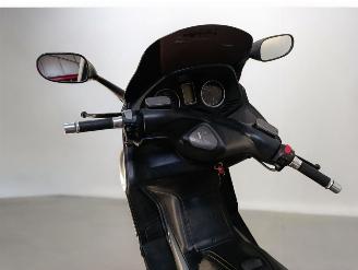 Yamaha  T MAX ABS picture 22