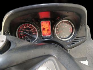 Yamaha  T MAX ABS picture 2