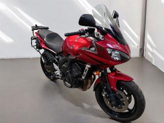 Yamaha FZ 6 Fazer  picture 1