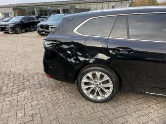 Skoda Superb Combi 1.5 TSI iV L&K *HEAD-UP - PANO-AHK* picture 14