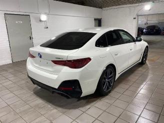 Coche accidentado BMW i4 eDrive40 M Sport HUD/AHK/360/H&K/NAVI 2025/1