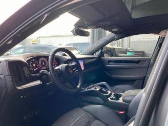 Porsche Cayenne GTS Coupe PANO/CHRONO/HUD/360/NAVI picture 16