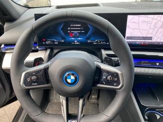 BMW 5-serie e Touring M Sport Pro HUD/360/H&K/NAVI picture 18