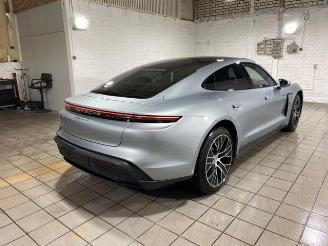 Porsche Taycan 4S CHRONO/PANO/HUD/KAM/BURMESTER/NAVI picture 10