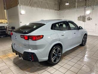 BMW iX2 eDrive20 M Sport PANO/HUD/360/H&K/NAVI picture 9