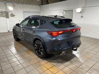 Cupra Formentor VZ e-Hybrid SENNHEISER/AHK/KAM/NAVI picture 1