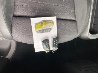 Volkswagen ID.Buzz Energy 210kW PANO/360/NAVI picture 22