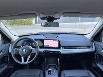 BMW iX1 eDrive20 KAM/NAVI picture 18