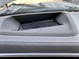 BMW M4 40i xDrive Cabrio HUD/H&K picture 13