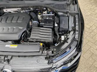 Volkswagen Golf R 4Motion PANO/KAM/H&K picture 16