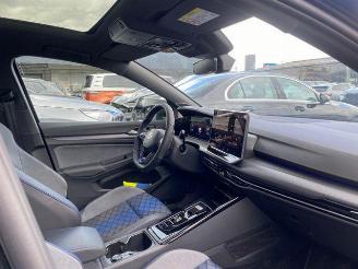 Volkswagen Golf R 4Motion PANO/KAM/H&K picture 17