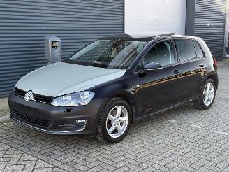 Unfallwagen Volkswagen Golf Lounge|Clima|Cruise|Stoelverwarming| 2015/9