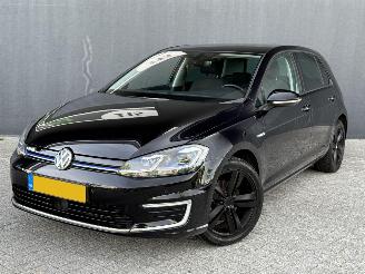 krockskadad bil auto Volkswagen e-Golf E-Golf | ACC | CLIMA | CAMERA | DCC | NAP | 2020/5