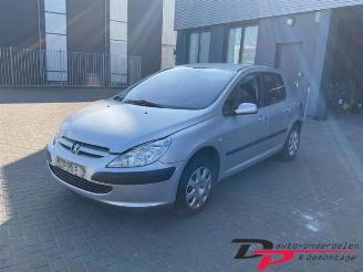 Auto da rottamare Peugeot 307 307 (3A/C/D), Hatchback, 2000 / 2009 1.6 16V 2003/9