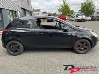 Opel Corsa Corsa D, Hatchback, 2006 / 2014 1.2 16V picture 4