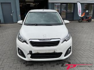 Vrakbiler auto Peugeot 108 108, Hatchback, 2014 1.0 12V 2015/1