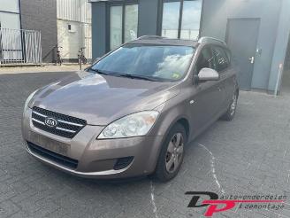 Autoverwertung Kia Cee d Cee'd Sporty Wagon (EDF), Combi, 2007 / 2012 1.6 CVVT 16V 2008/3
