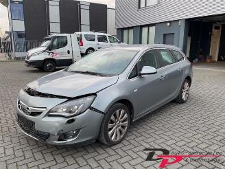 Sloopauto Opel Astra Astra J Sports Tourer (PD8/PE8/PF8), Combi, 2010 / 2015 1.4 16V ecoFLEX 2011/7