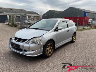 Coche siniestrado Honda Civic Civic (EP/EU), Hatchback 3-drs, 2000 / 2005 1.4 16V 2004/10