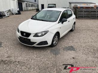 Coche siniestrado Seat Ibiza Ibiza IV (6J5), Hatchback 5-drs, 2008 / 2017 1.2 12V 2010/1