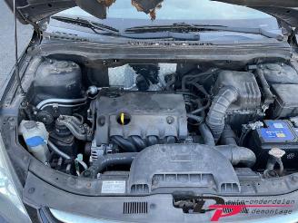 Salvage car Hyundai I-30 i30 Crosswagon (WWH), Combi, 2007 / 2012 1.4 CVVT 16V 2011/1