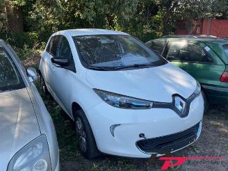 Renault Zoé Zoe (AG), Hatchback 5-drs, 2012 46kW picture 3