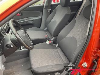 Kia Rio Rio II (DE), Hatchback, 2005 / 2011 1.4 16V picture 10