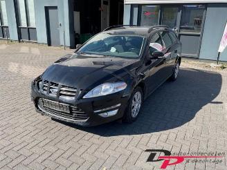 Vrakbiler auto Ford Mondeo Mondeo IV Wagon, Combi, 2007 / 2015 2.0 16V 2010/9